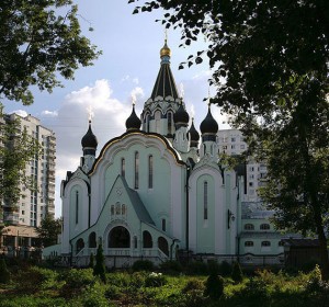 Храм Воскресения Христова в Сокольниках. Фото с сайта www.tourister.ru